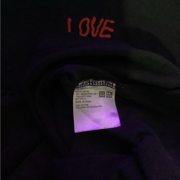 Uniqlo Verdy Tee Size M Love On The Run - Picture 6 of 6
